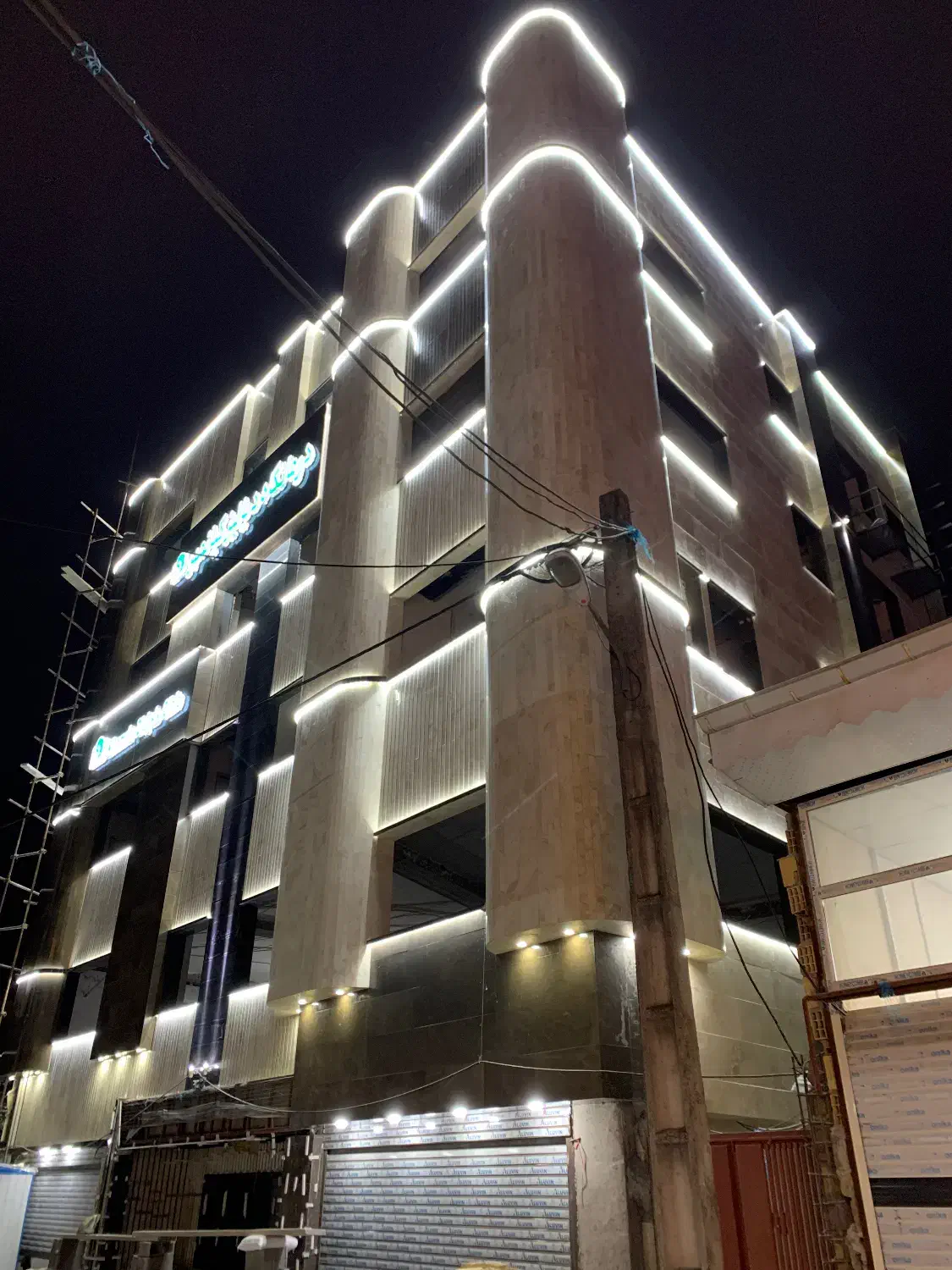 سنگ کار|خدمات پیشه و مهارت|رشت, امین الضرب|دیوار