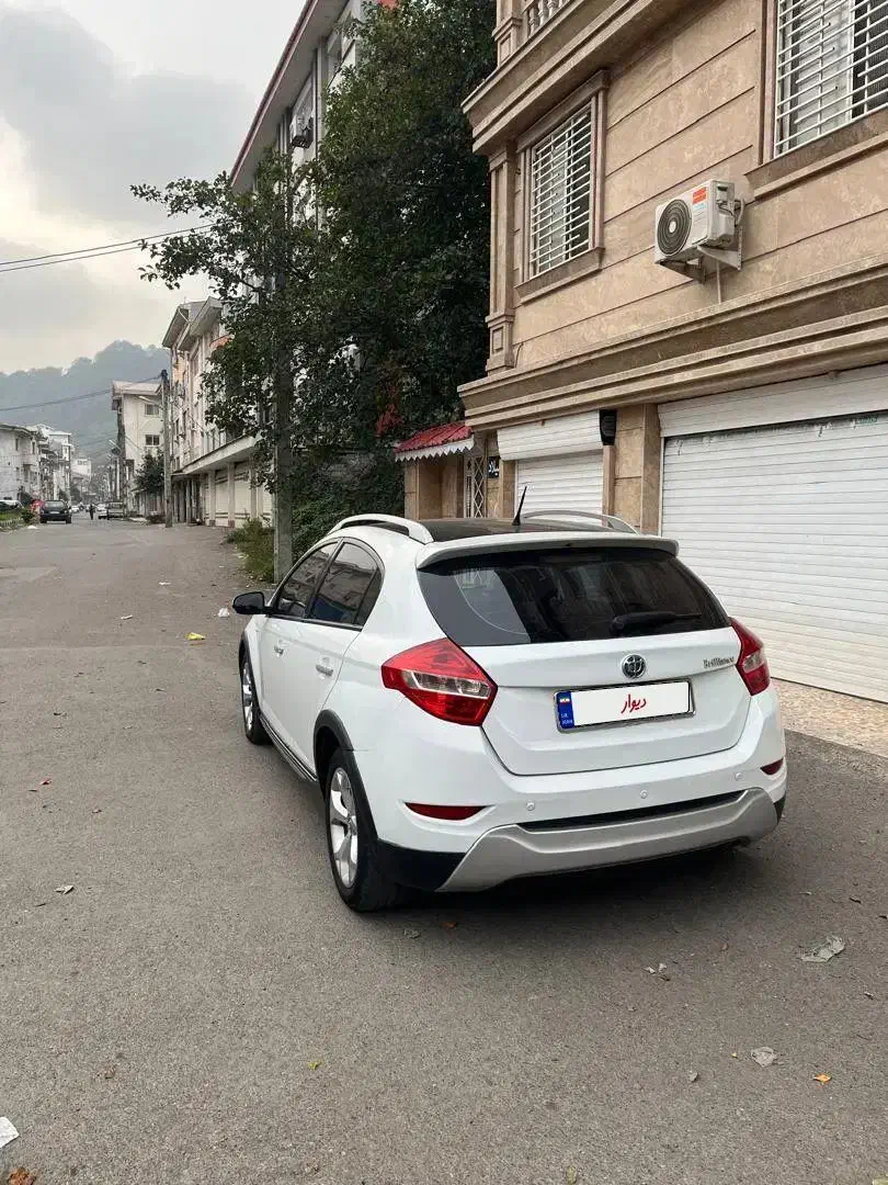 برلیانس کراس داشپورد مشکی|خودرو سواری و وانت|رشت, تازه آباد|دیوار