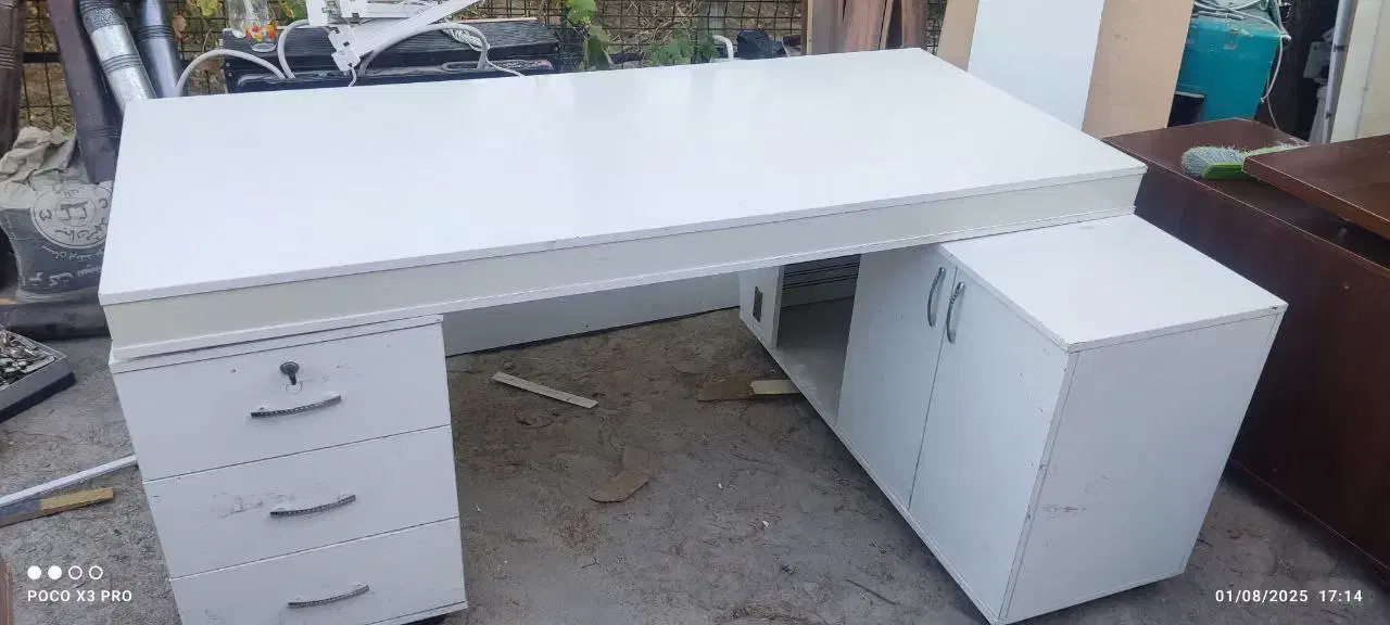 میز اداری|دفتر کار|گلبهار, بیزکی|دیوار