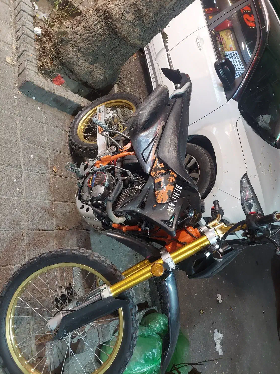 تریل بهپر۲۰۰|موتورسیکلت|مشهد, نوید|دیوار