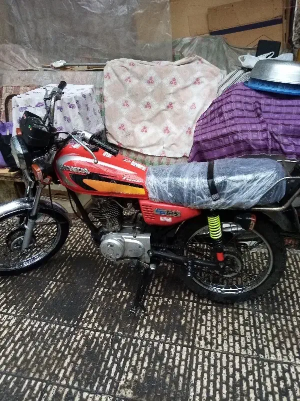 هندا 125مدل91|موتورسیکلت|تهران, قلمستان|دیوار