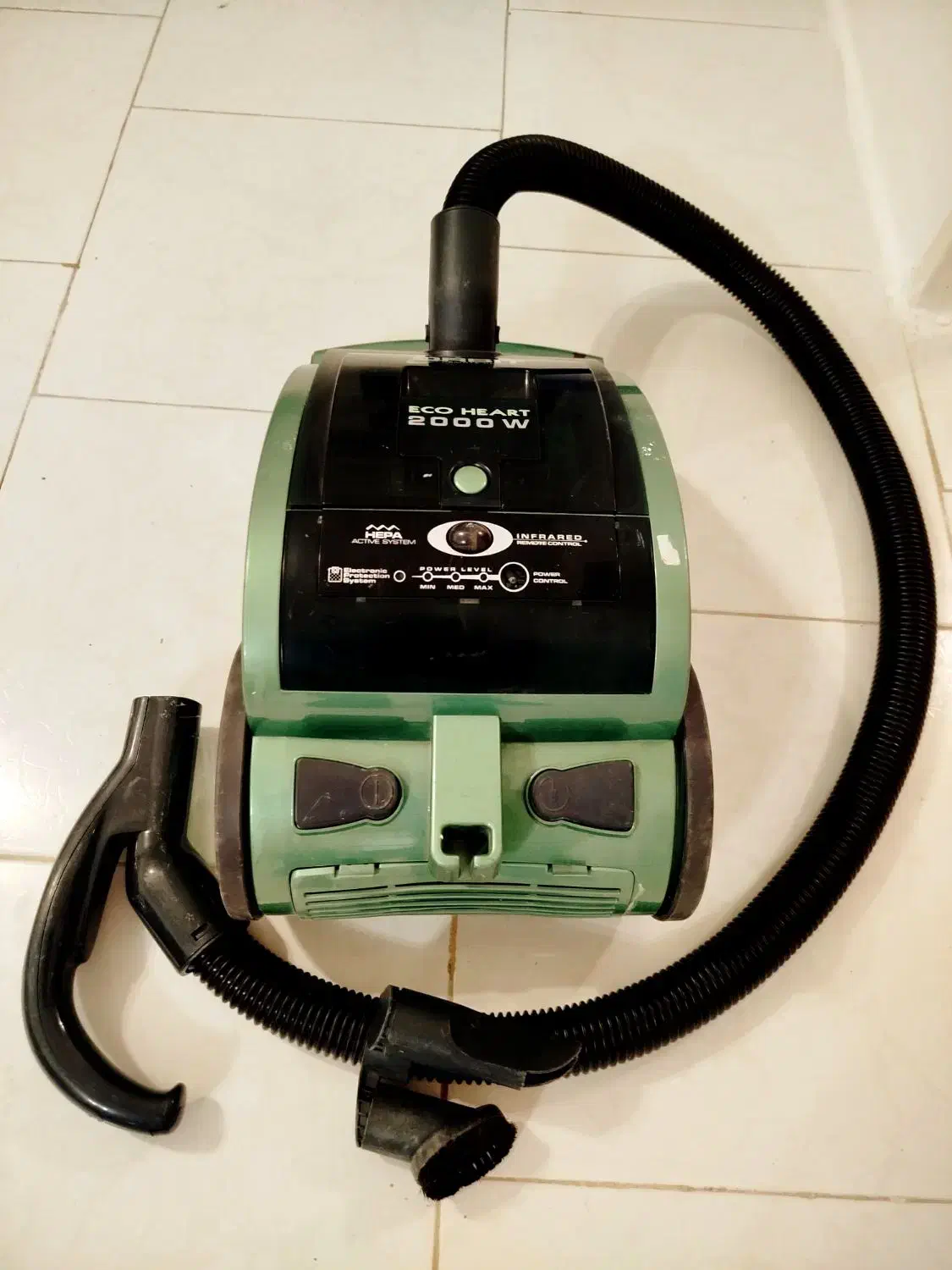 جاروبرقی ایتالیایی|جاروبرقی، جارو شارژی، بخارشو|بندر انزلی, پاسداران|دیوار