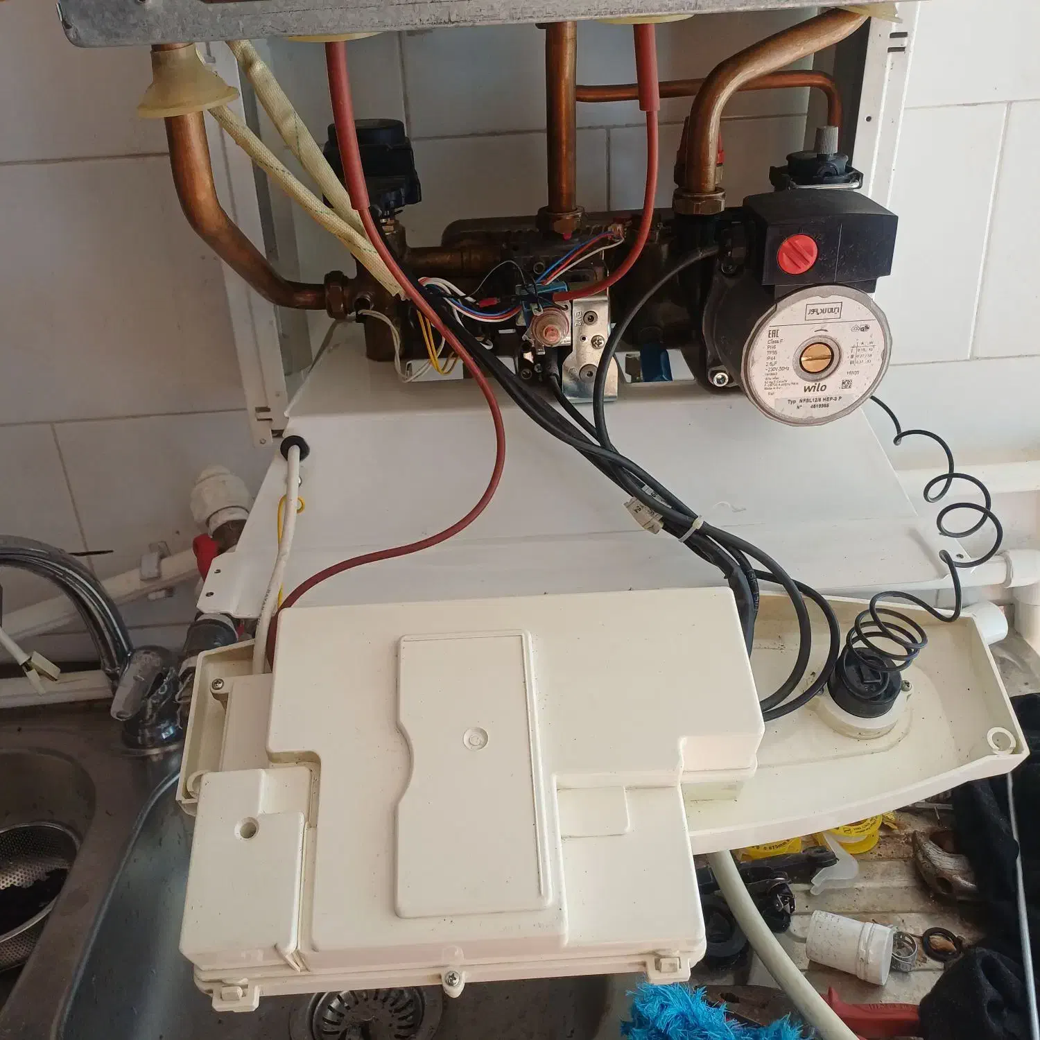 پکیج و رادیاتور|خدمات پیشه و مهارت|شاهینشهر, شهرک میلاد|دیوار