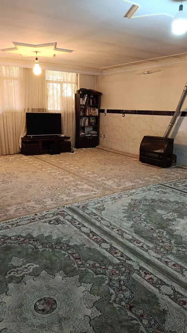 ویلایی سند تک برگ|فروش خانه و ویلا|رباطکریم, رباطکریم|دیوار