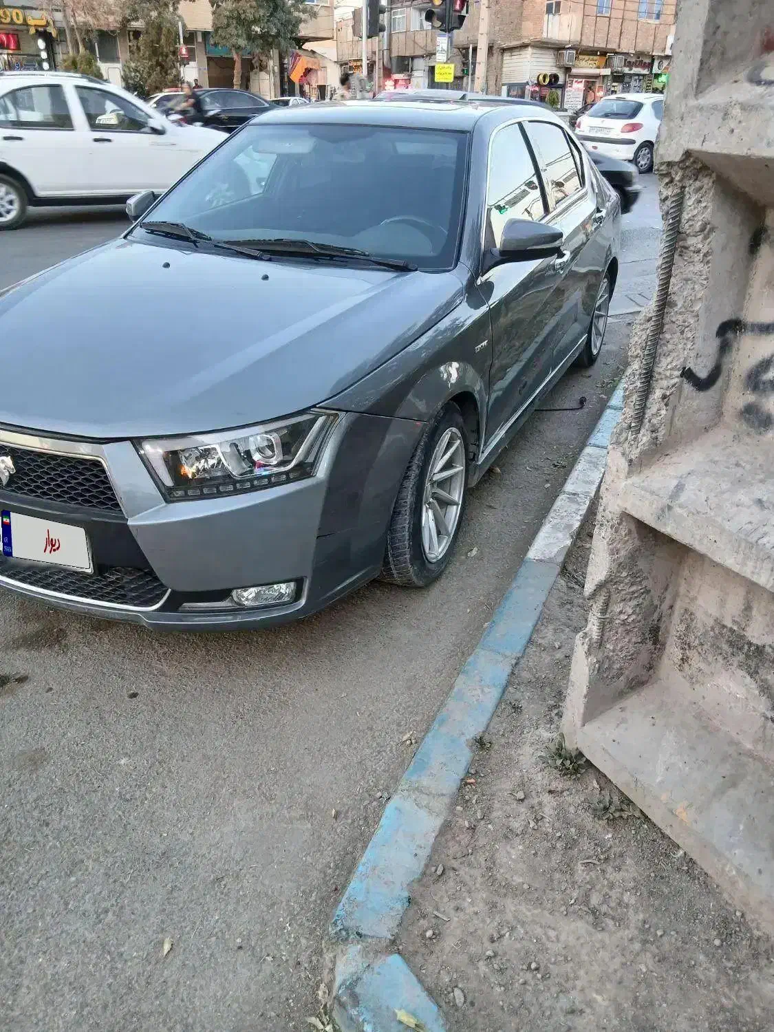 دنا پلاس ۹۶|خودرو سواری و وانت|اصفهان, بهرامآباد|دیوار