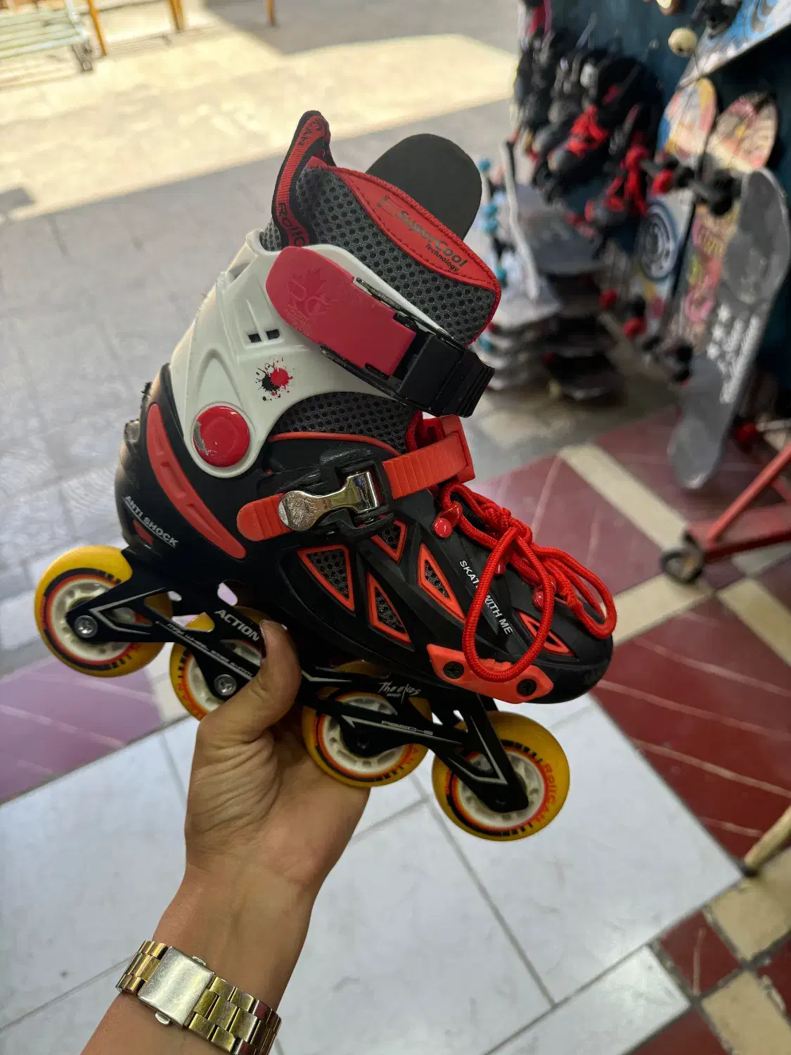 اسکیت مارک رولکن اصل|دوچرخه، اسکیت، اسکوتر|شیراز, نیستان|دیوار