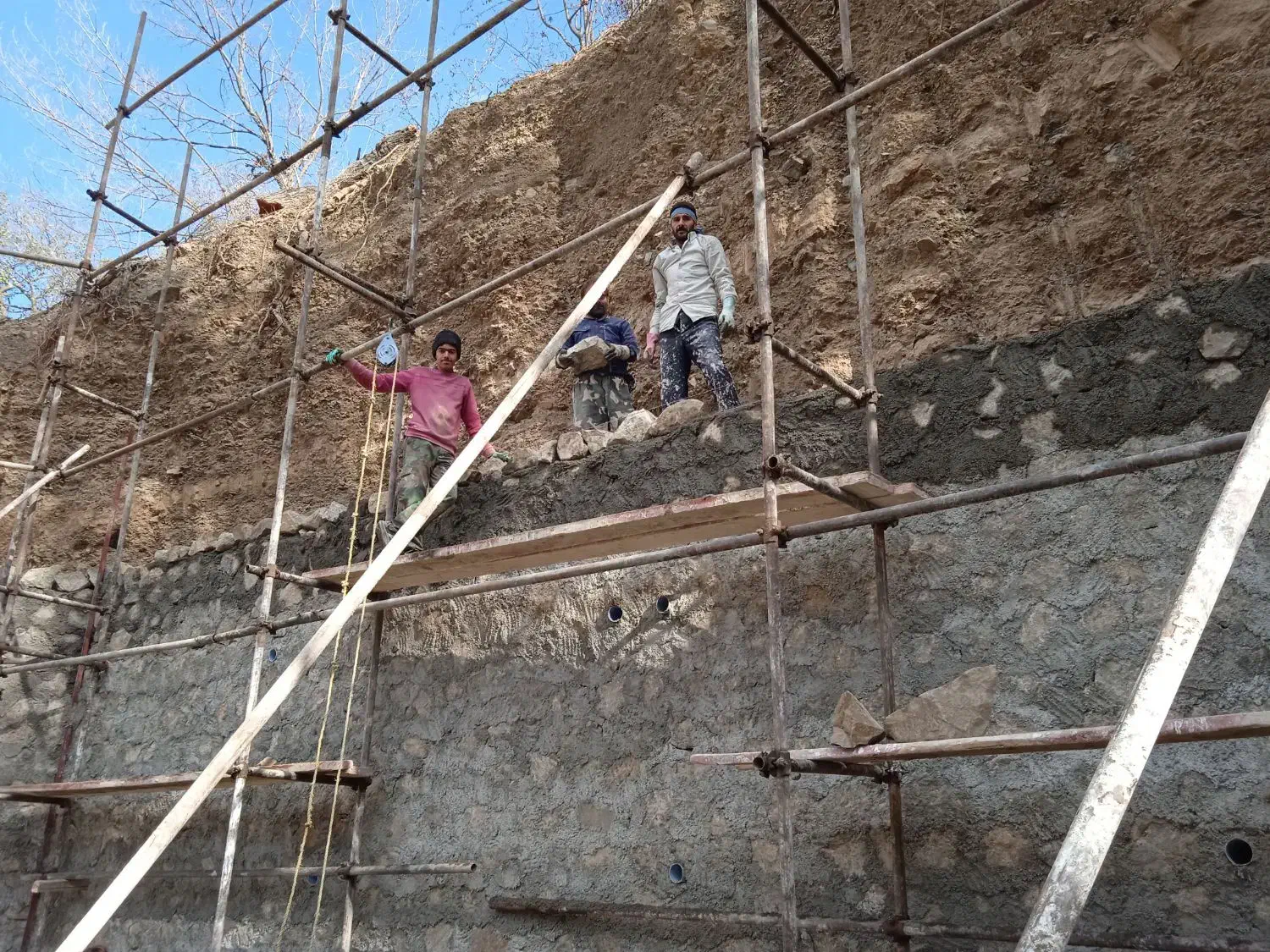 بنایی سیمانکاری کاشیکاری|خدمات پیشه و مهارت|اهر, |دیوار