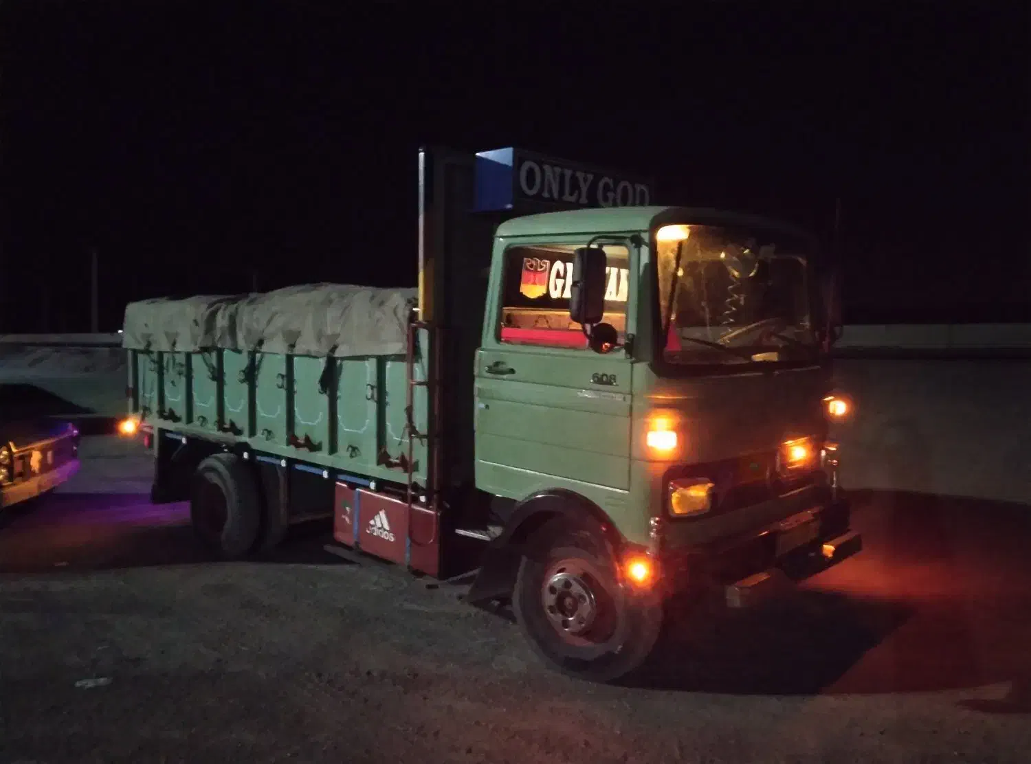 خاوربنز608مدل 60شماره تلفن|خودرو سنگین|شال, |دیوار