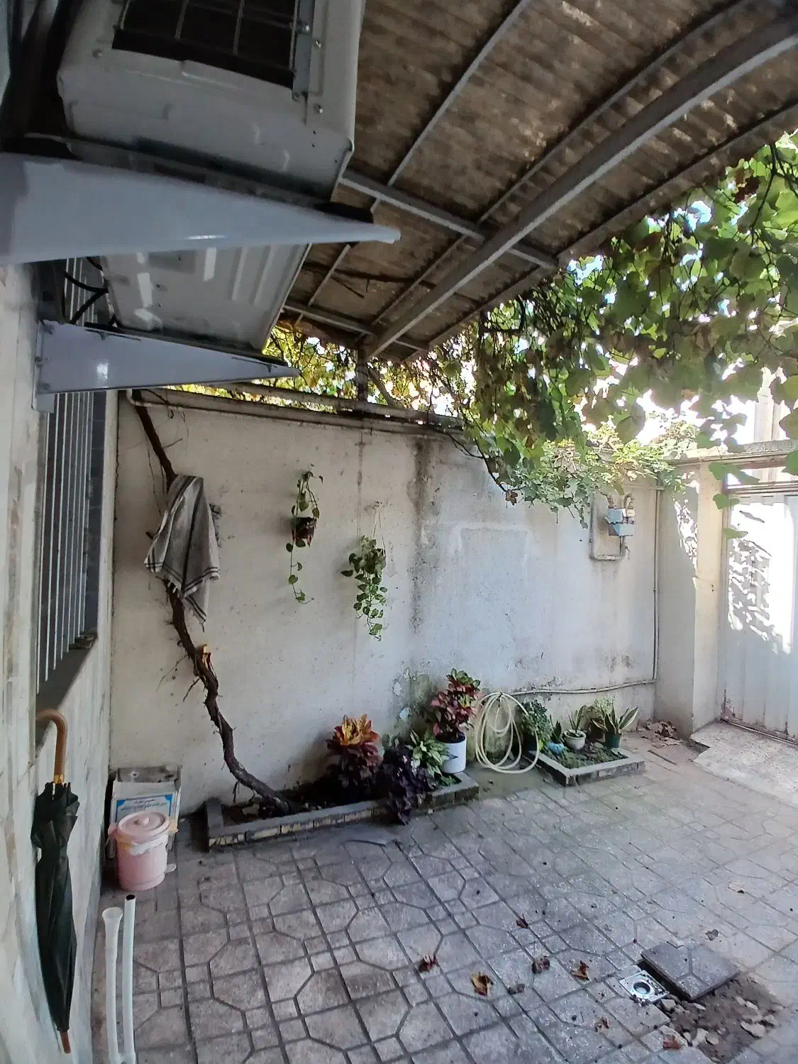 اجاره واحد ۹۵ متری / باهنر ،ابتدای فرجام|اجارهٔ خانه و ویلا|رشت, باهنر|دیوار