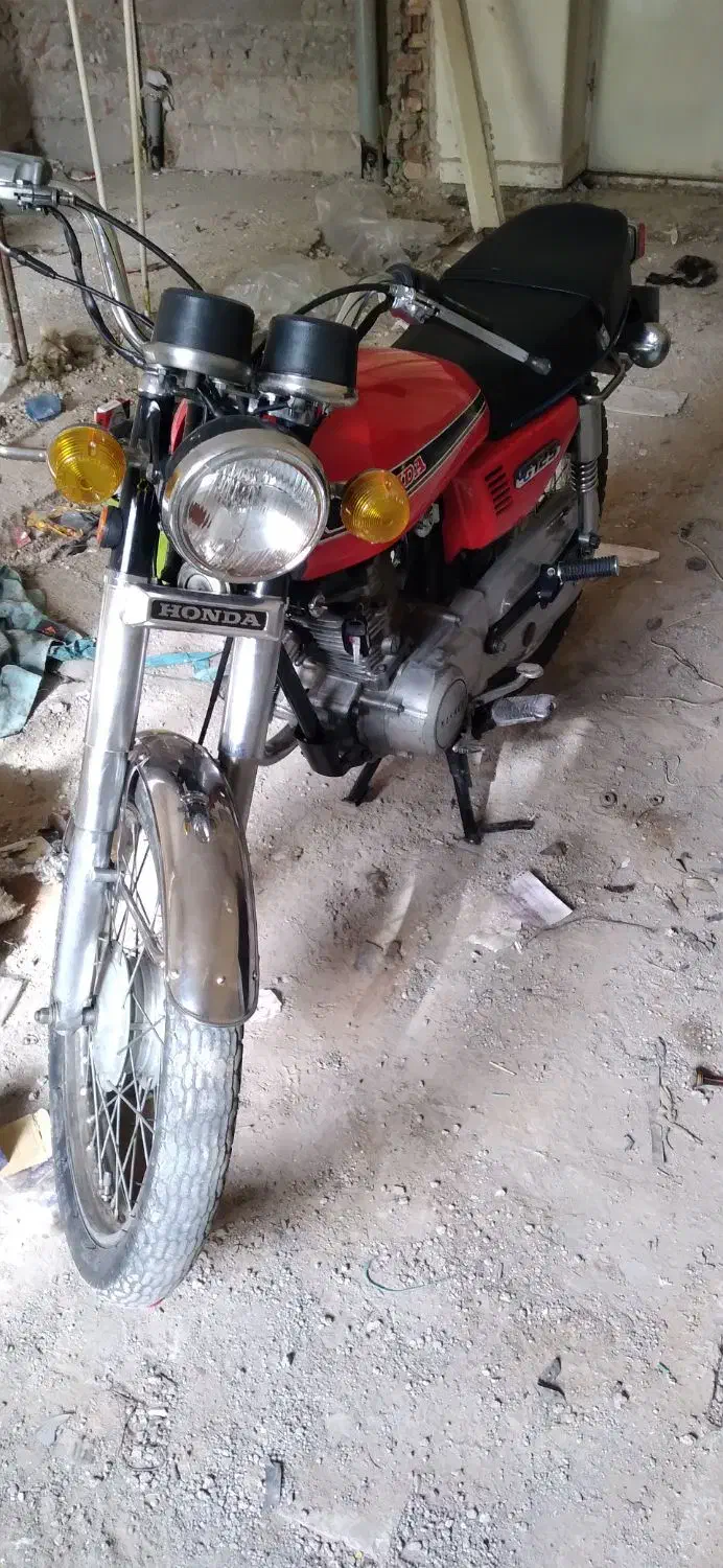 فروشی مدل 83 تمیز  با یکسال بیمه|موتورسیکلت|زرند, |دیوار