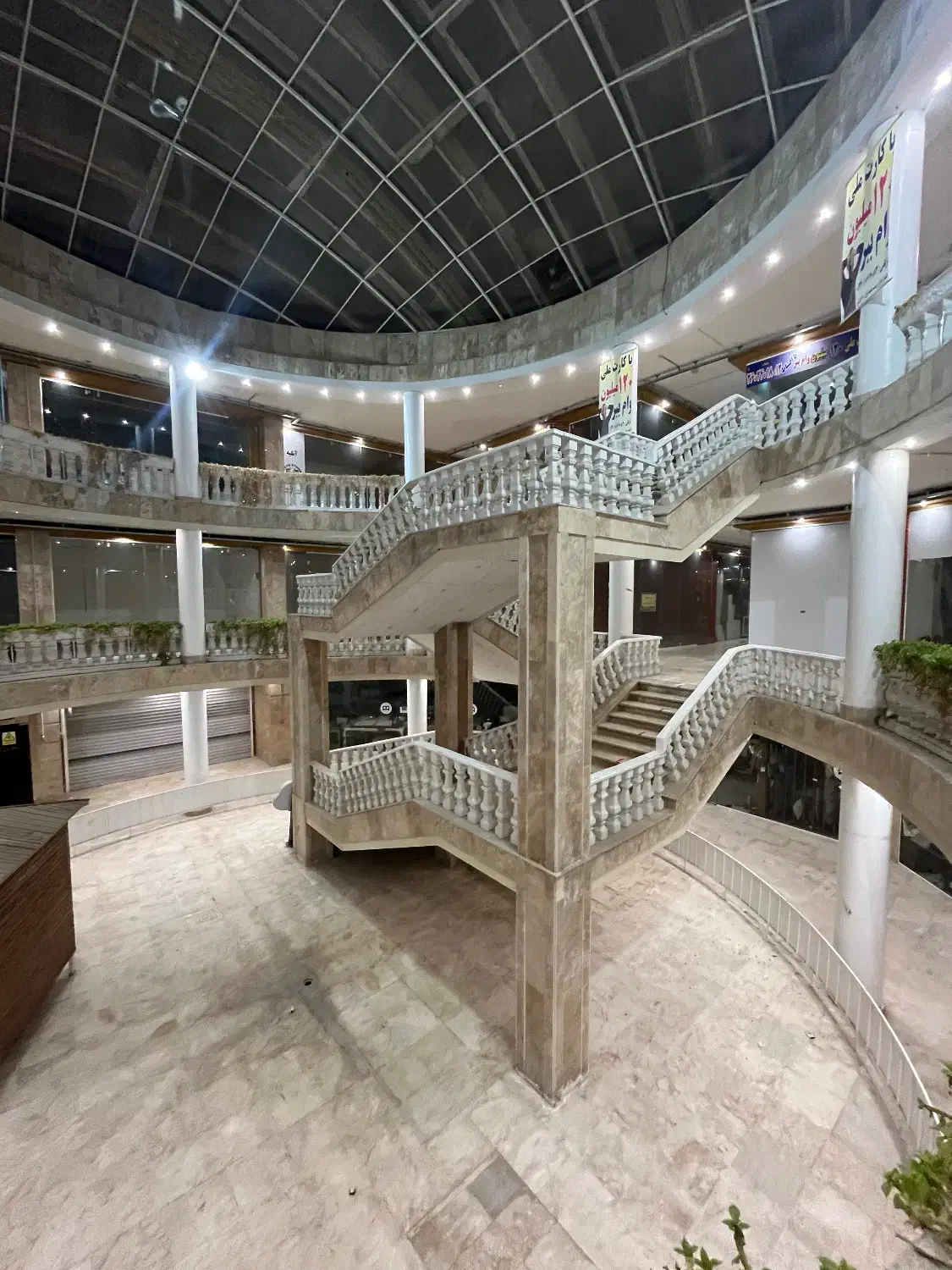 فروش فوری تجاری زیرقیمت ورودی اصلی|فروش مغازه و غرفه|گنبد کاووس, |دیوار