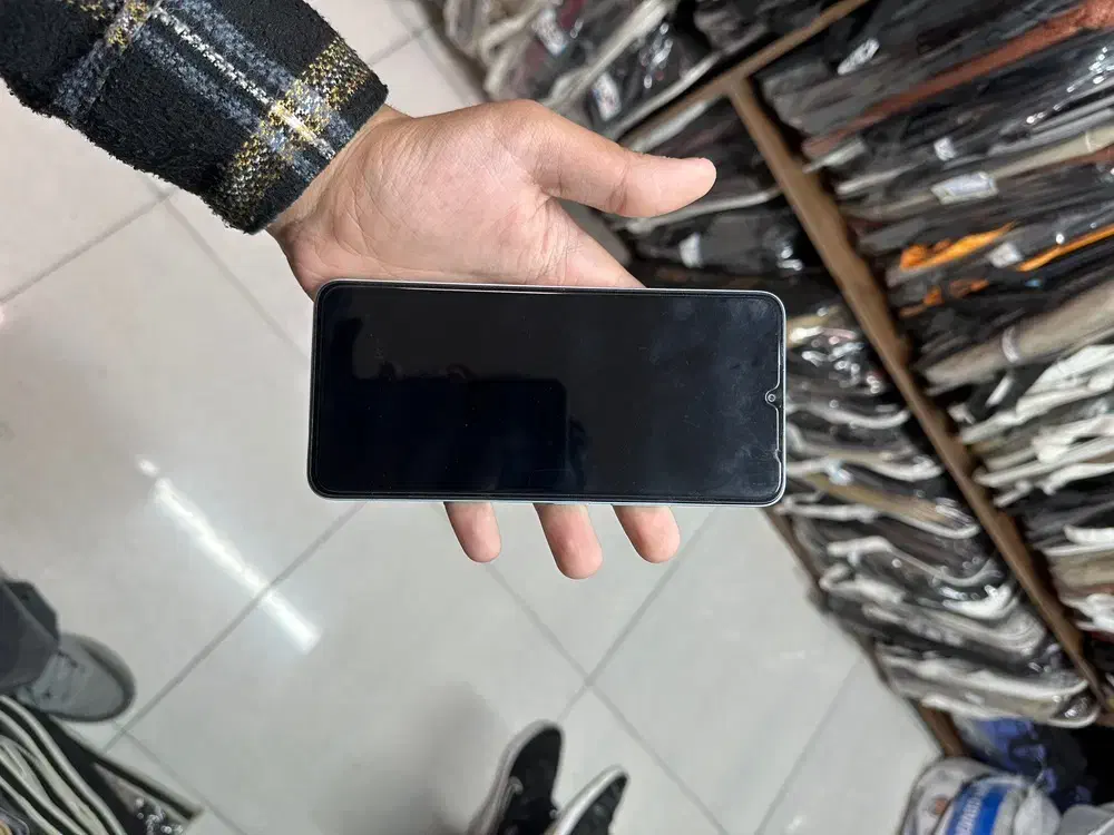 13cحافظه 256|موبایل|مشهد, کوشش|دیوار