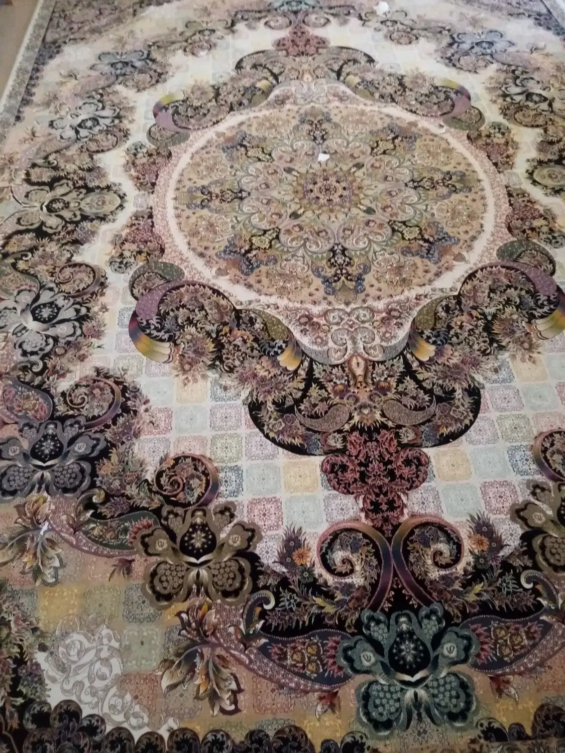 قالی تک یک عدد|فرش|اسفراین, |دیوار