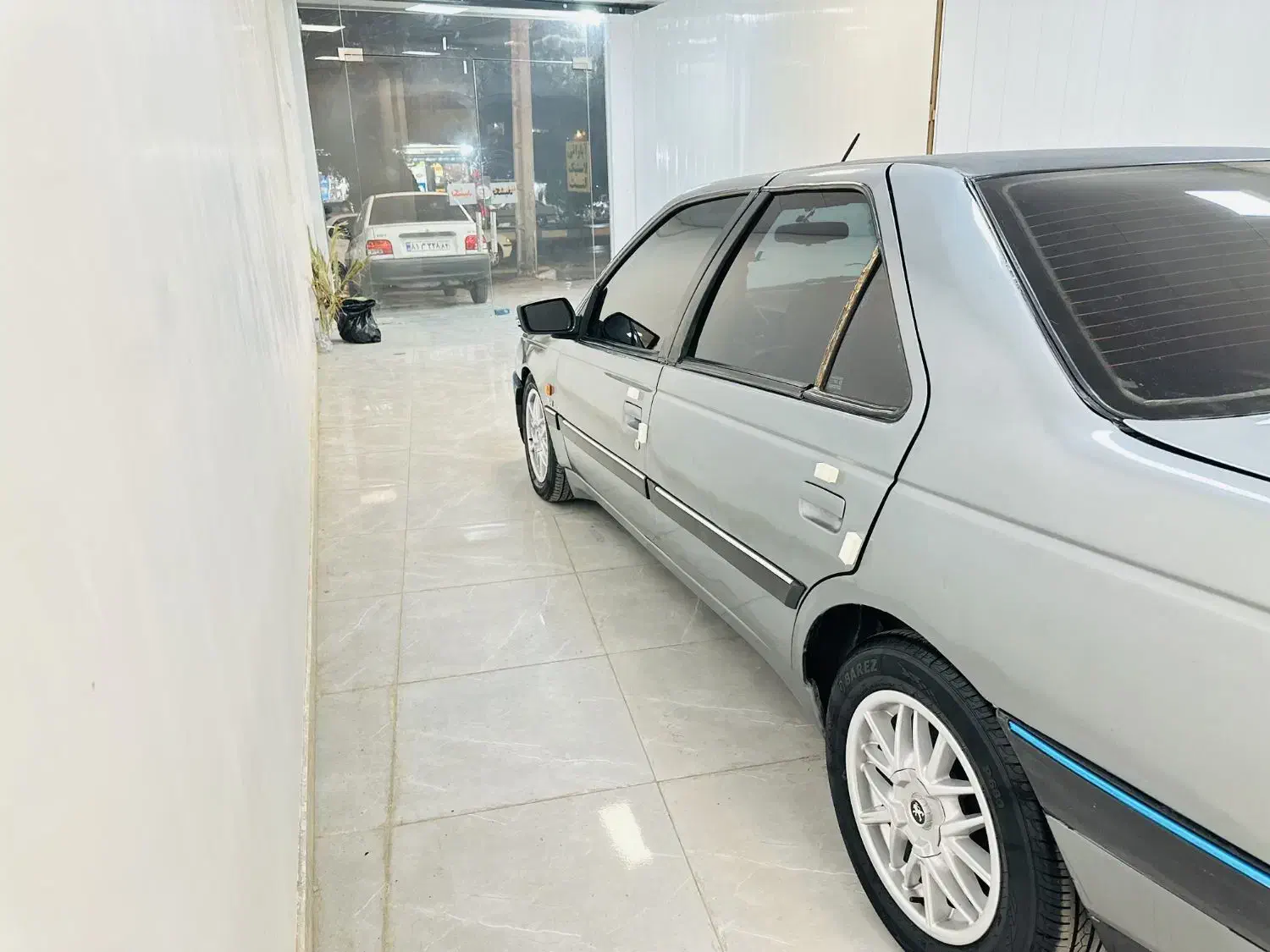 ۴۰۵ مدل ۸۵ موتور تقویت تمام رنگ|خودرو سواری و وانت|بندرعباس, |دیوار