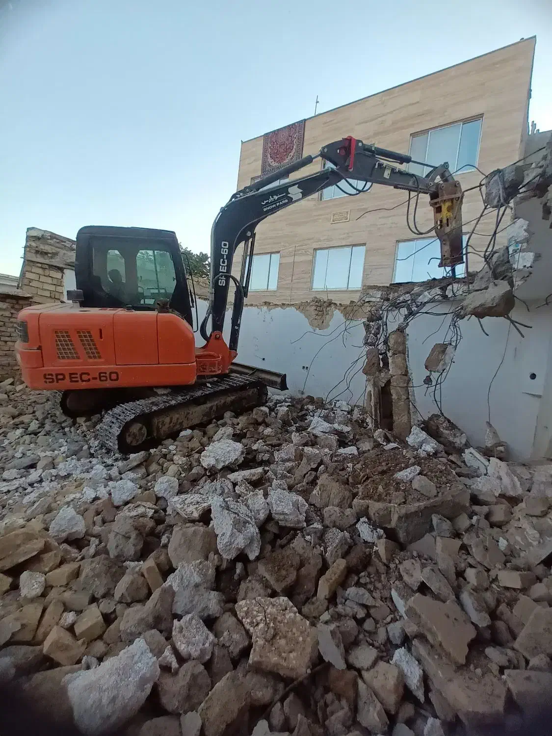 اجاره بیل.مکانیکی ۲۲۰ومینی|خدمات حمل و نقل|بجنورد, |دیوار