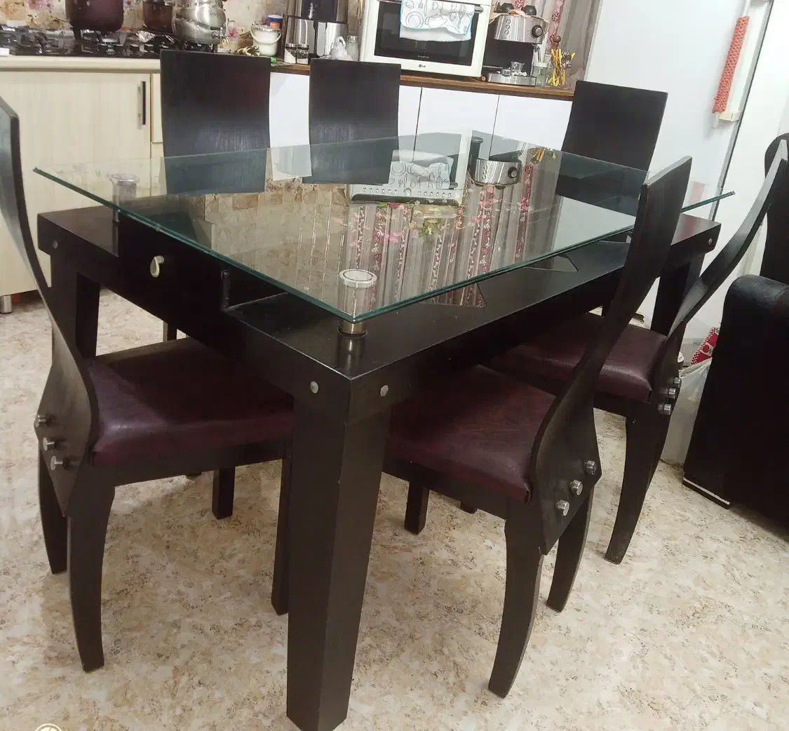 میز و صندلی نهار خوری 6 نفره|میز و صندلی غذاخوری|بندر انزلی, نیمه شعبان|دیوار