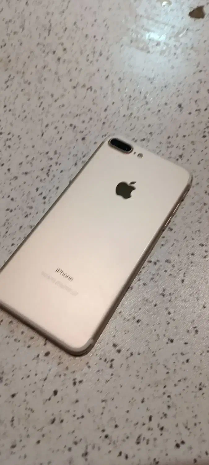 آیفون 7پلاس|موبایل|کاشان, پا نخل|دیوار