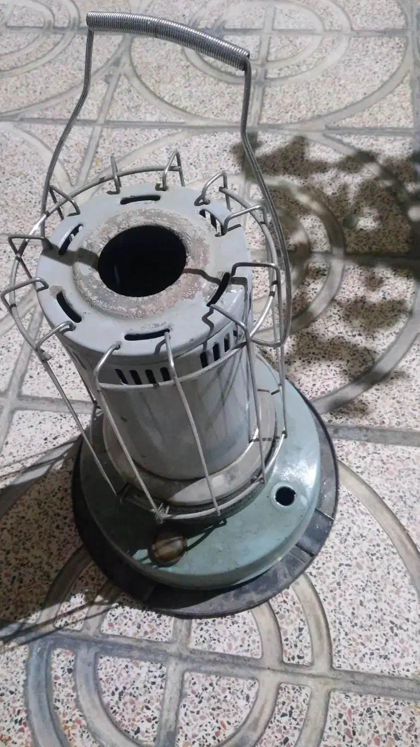 چراغ نفتی|کلکسیون اشیاء عتیقه|نسیمشهر, |دیوار