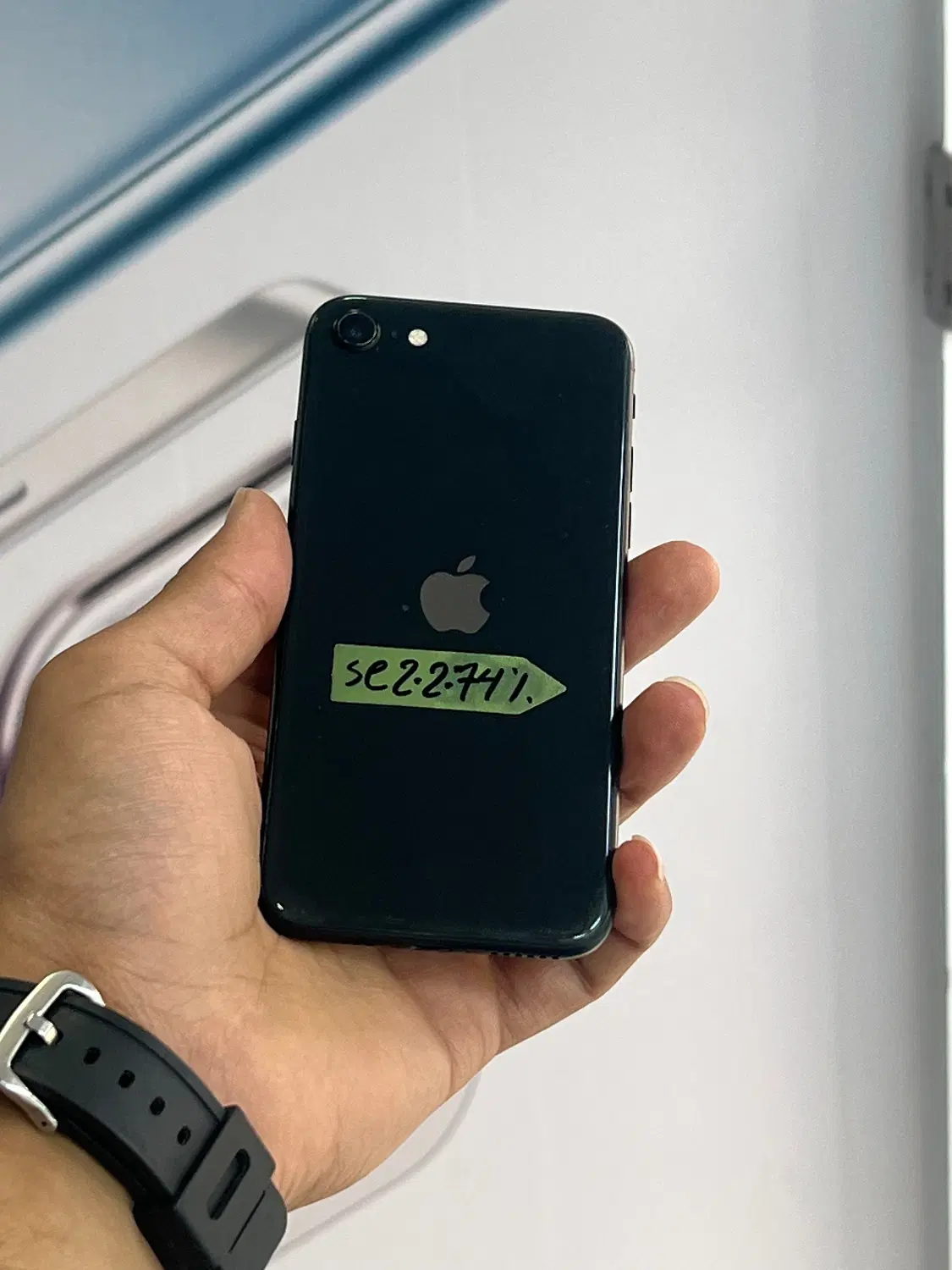 Iphone se 2020|موبایل|اصفهان, گلزار|دیوار
