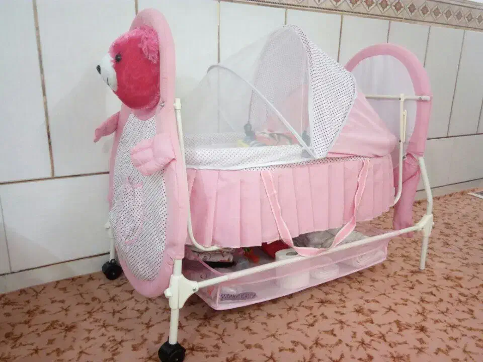 گهواره نو و زیبا|اسباب و اثاث بچه|زنجان, |دیوار