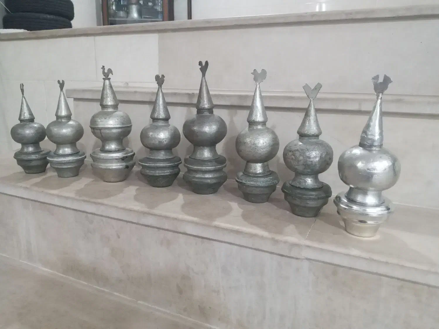 گلدون‌ نمکدون|کلکسیون اشیاء عتیقه|کرمان, |دیوار