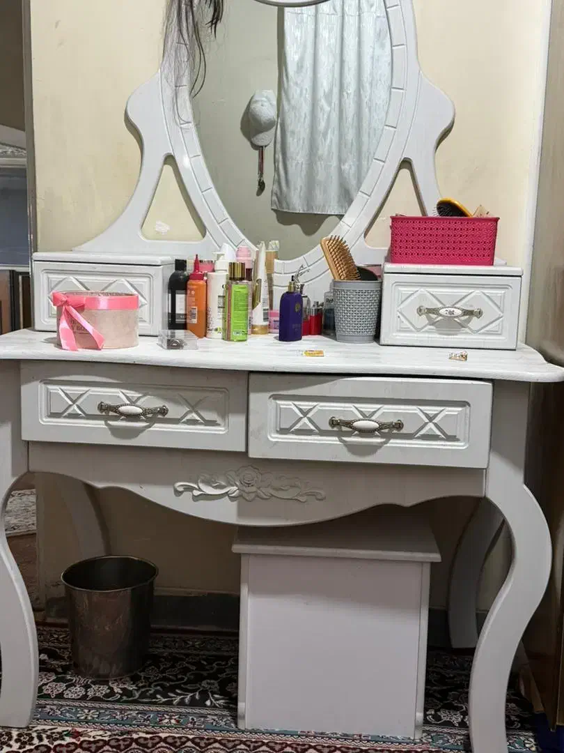 میز ارایشی|بوفه، ویترین، کنسول|شیراز, سعدیه شمالی|دیوار