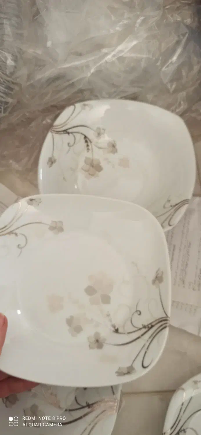 ظرف چینی جنس عالی|ظروف سرو و پذیرایی|روانسر, |دیوار