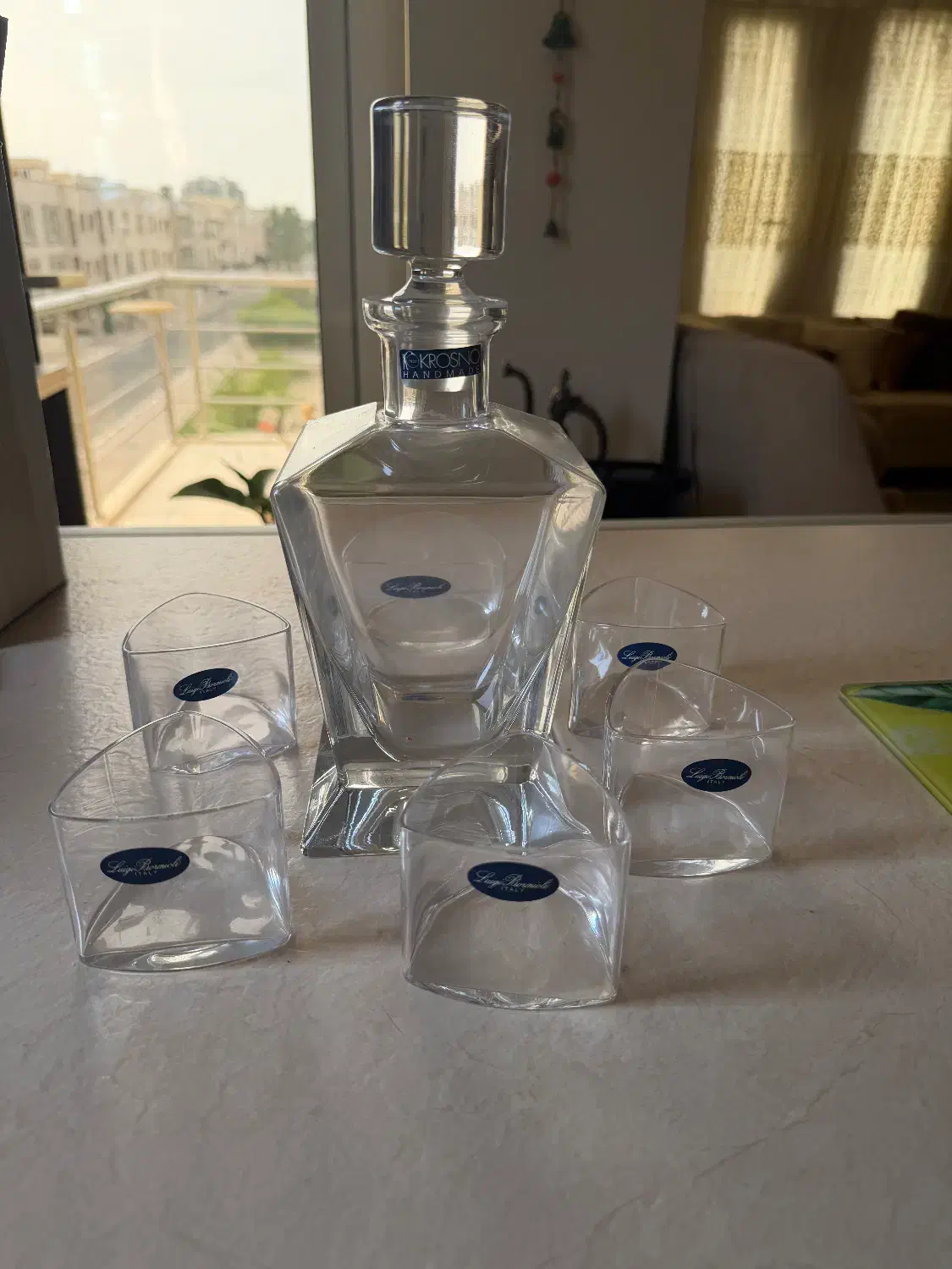 ست تنگ و شش عدد شات، اکبند و سه تا قاب ایکیا|ظروف سرو و پذیرایی|کیش, |دیوار