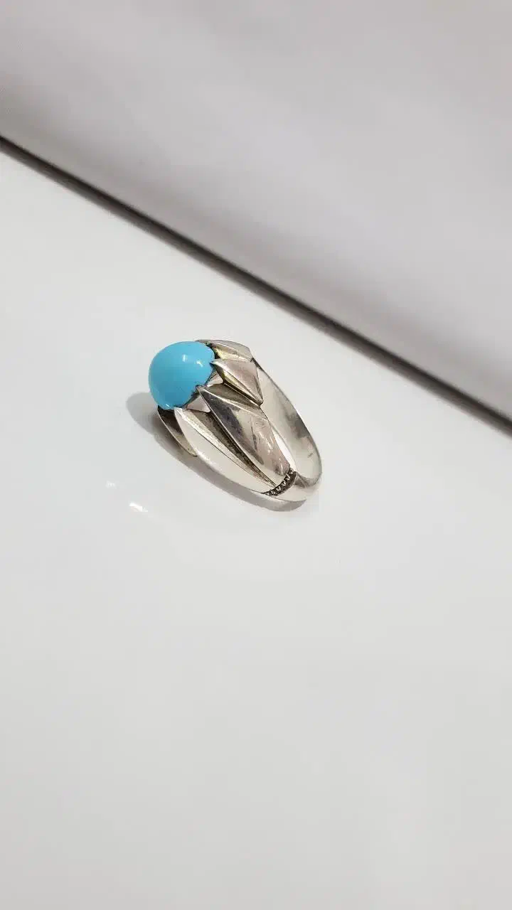 فروش انگشتر فیروزه نیشابور صاف تراش دامله رکاب دست|جواهرات|قم, هنرستان|دیوار