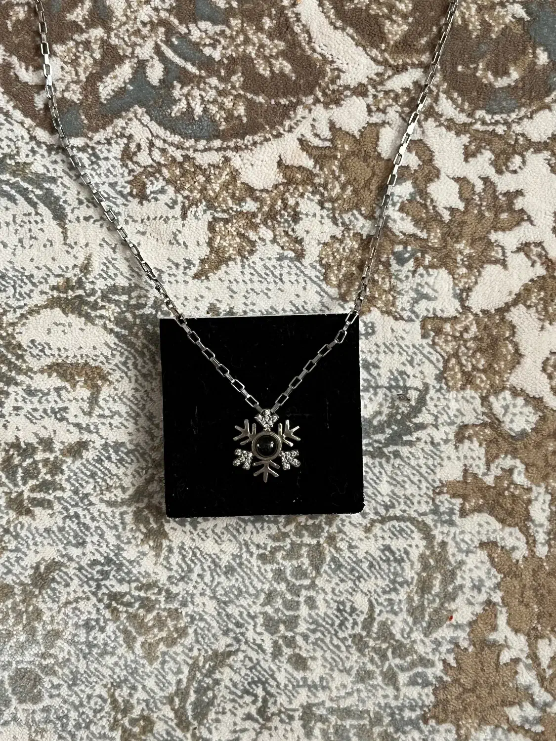 گردنبند برف نقره با سنگ خاص|بدلیجات|مشهد, سرافرازان|دیوار