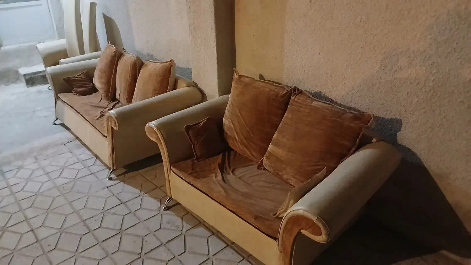 مبلمان|مبلمان خانگی و میز عسلی|ایلام, |دیوار