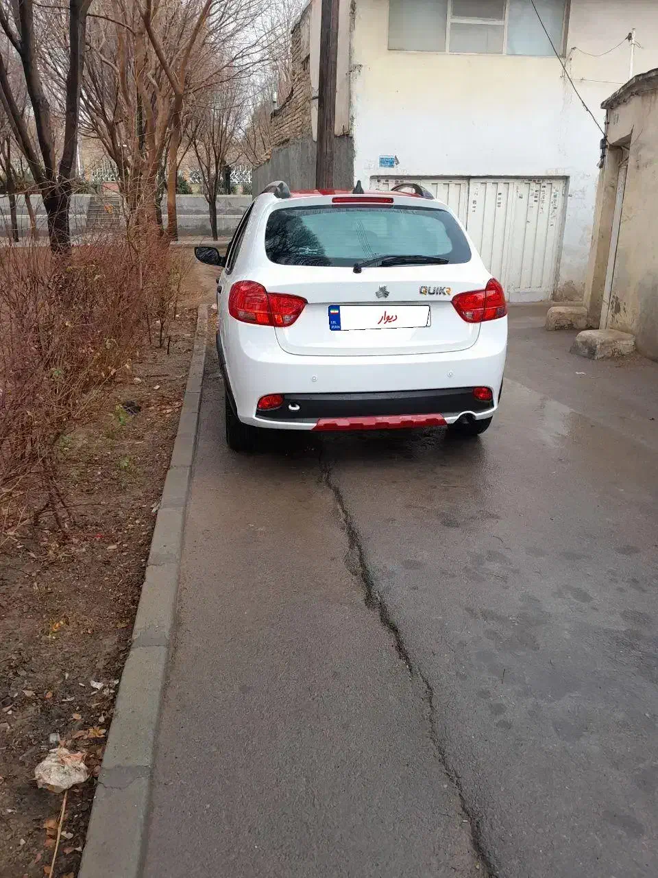 کوییک R مدل ۱۴۰۱|خودرو سواری و وانت|اصفهان, تخت فولاد|دیوار