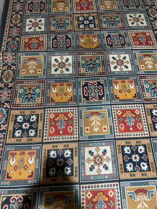 گلیم سورمه و کرم|گلیم، جاجیم، گبه|مشهد, زمرد|دیوار