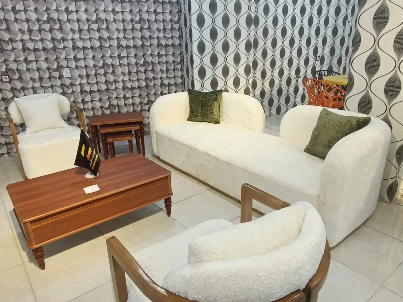 بزرگ ترین پخش مبلمان جنوب کشور زرکالا|مبلمان خانگی و میز عسلی|یاسوج, |دیوار