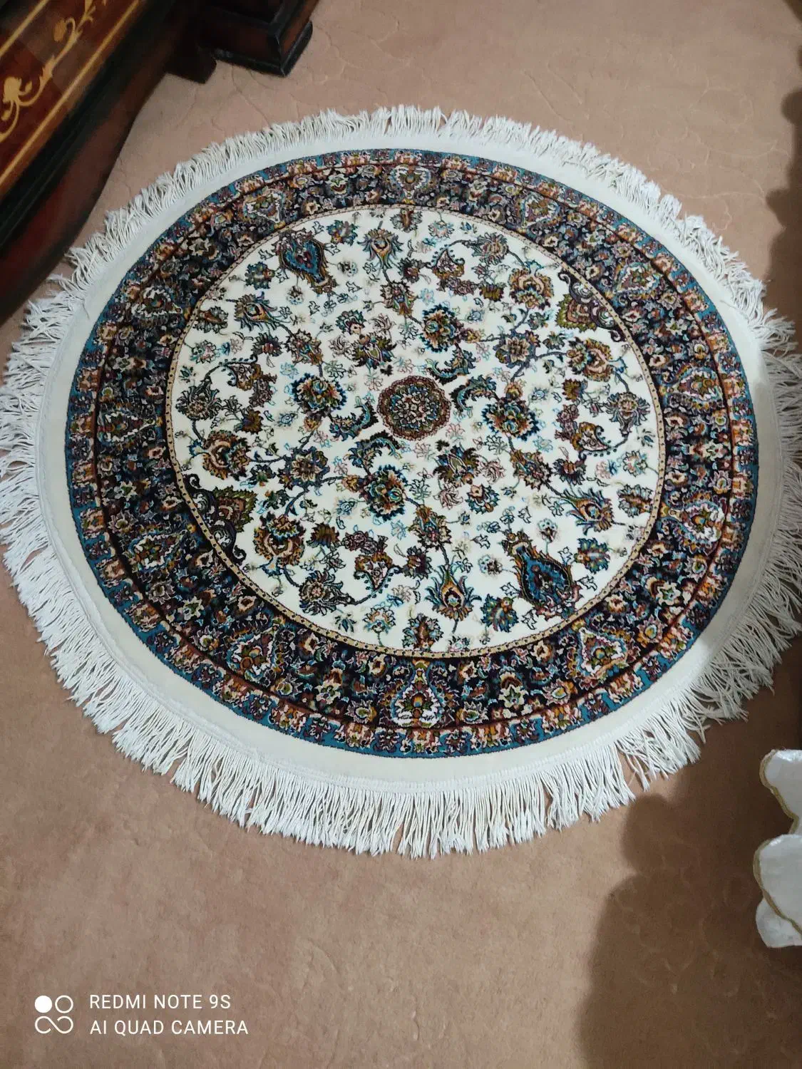 پادری دایره|فرش|مشهد, توس (بلوار توس)|دیوار