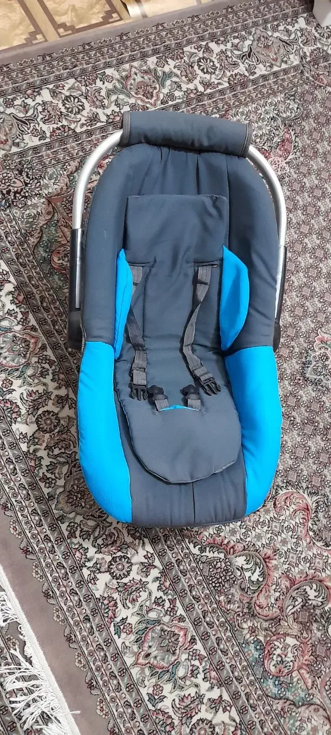 کریر در حد نو سالم و تمیز|کالسکه و لوازم جانبی|تهران, شهرک شریعتی|دیوار