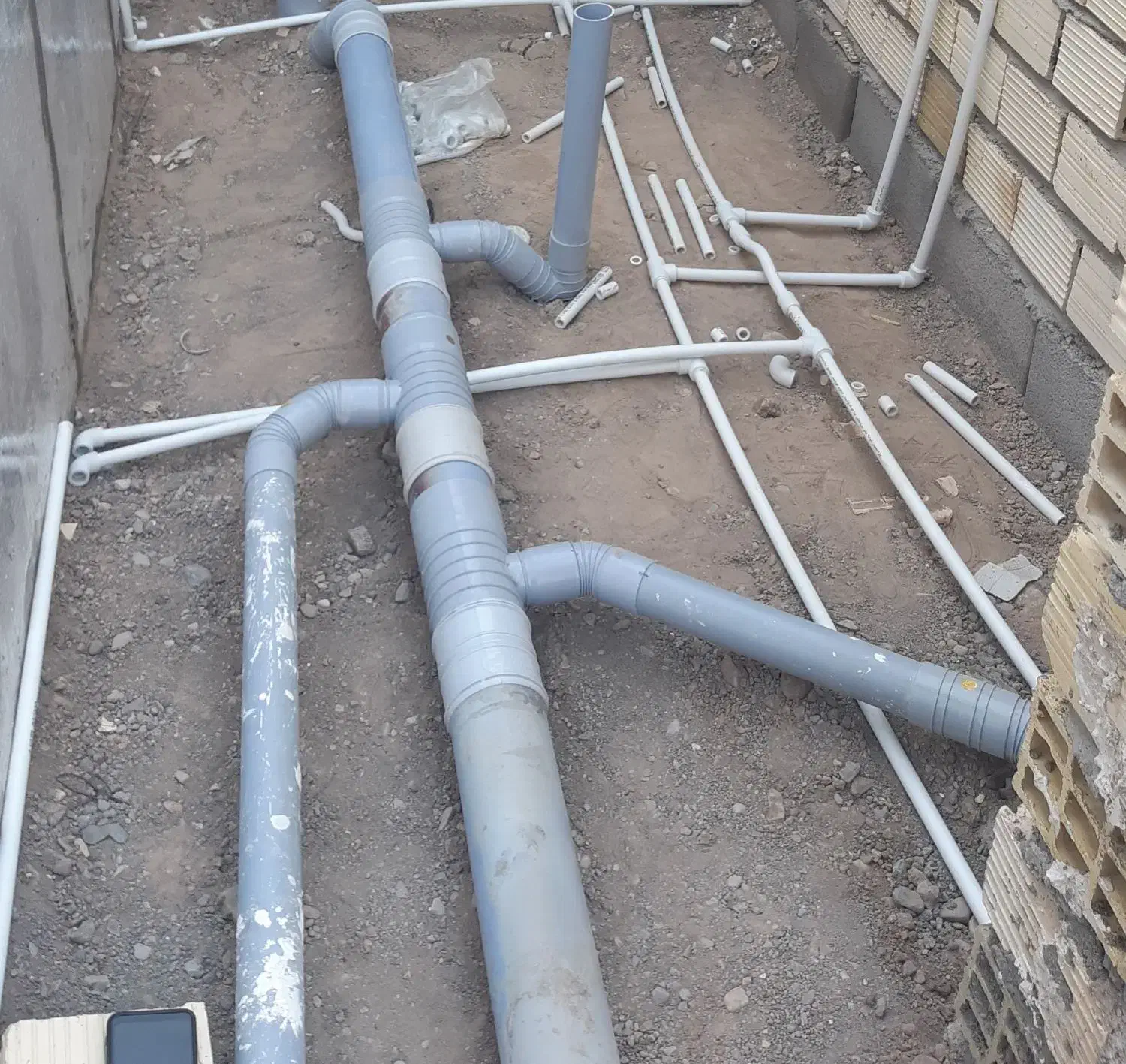 لوله کشی ساختمان و فاضلاب و نصب انواع شیرالات|خدمات پیشه و مهارت|بم, |دیوار