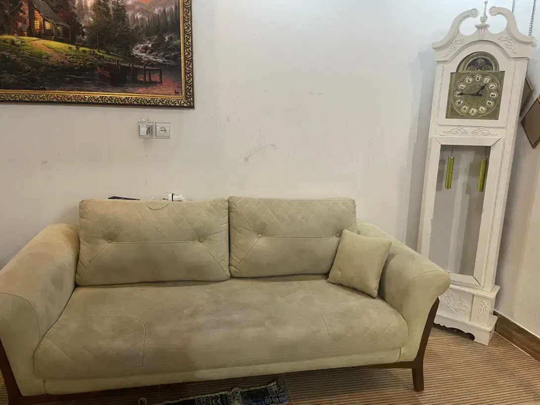 تعدادی وسیله ی خانه به فروش میرسد|مبلمان خانگی و میز عسلی|آستانه اشرفیه, |دیوار