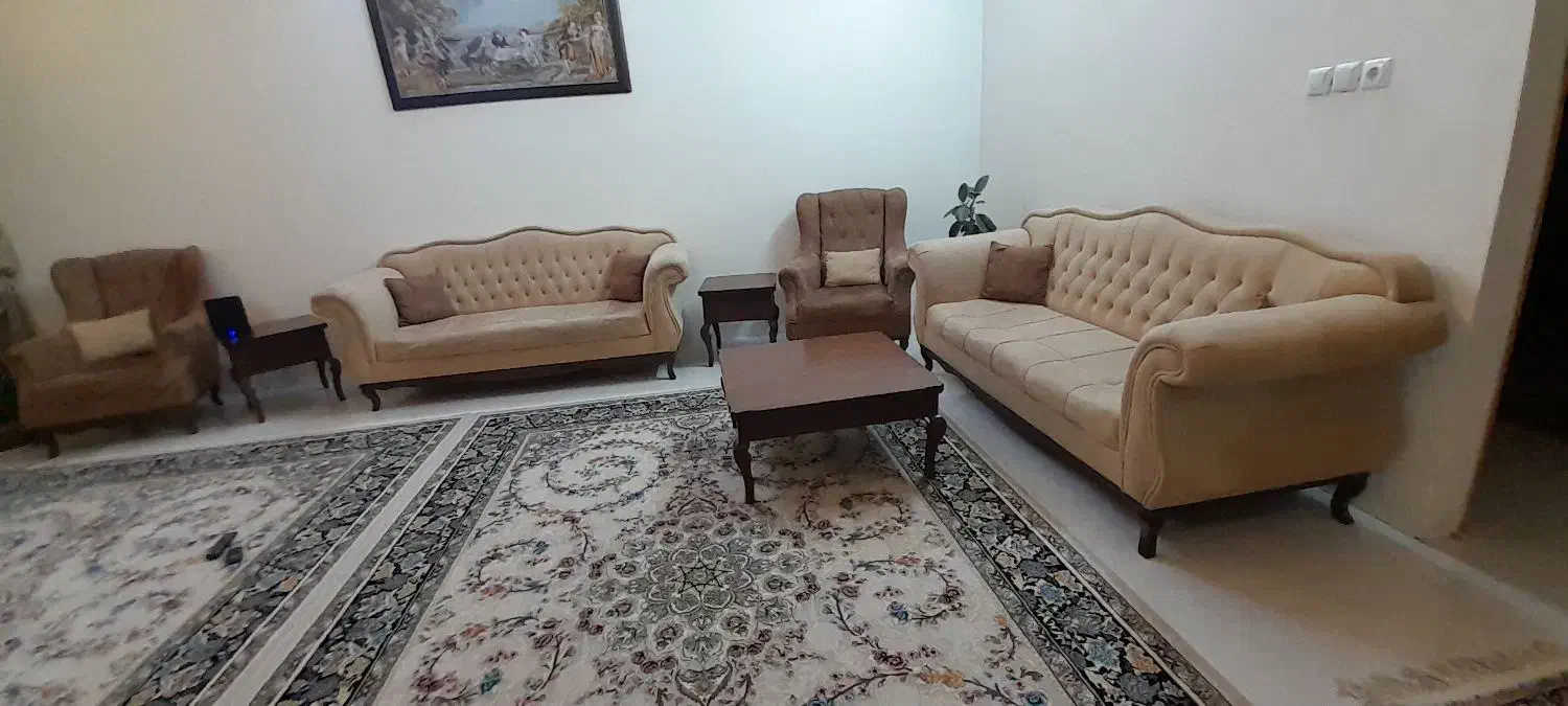 مبل هشت نفره|مبلمان خانگی و میز عسلی|گلبهار, نوبهار|دیوار