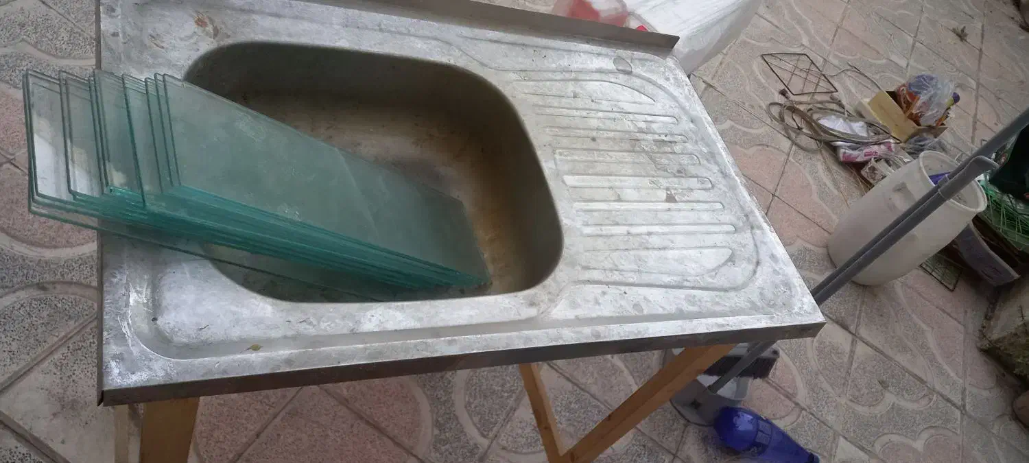 مرغ خورد کن و تابلو روان|فروشگاه و مغازه|لولمان, |دیوار