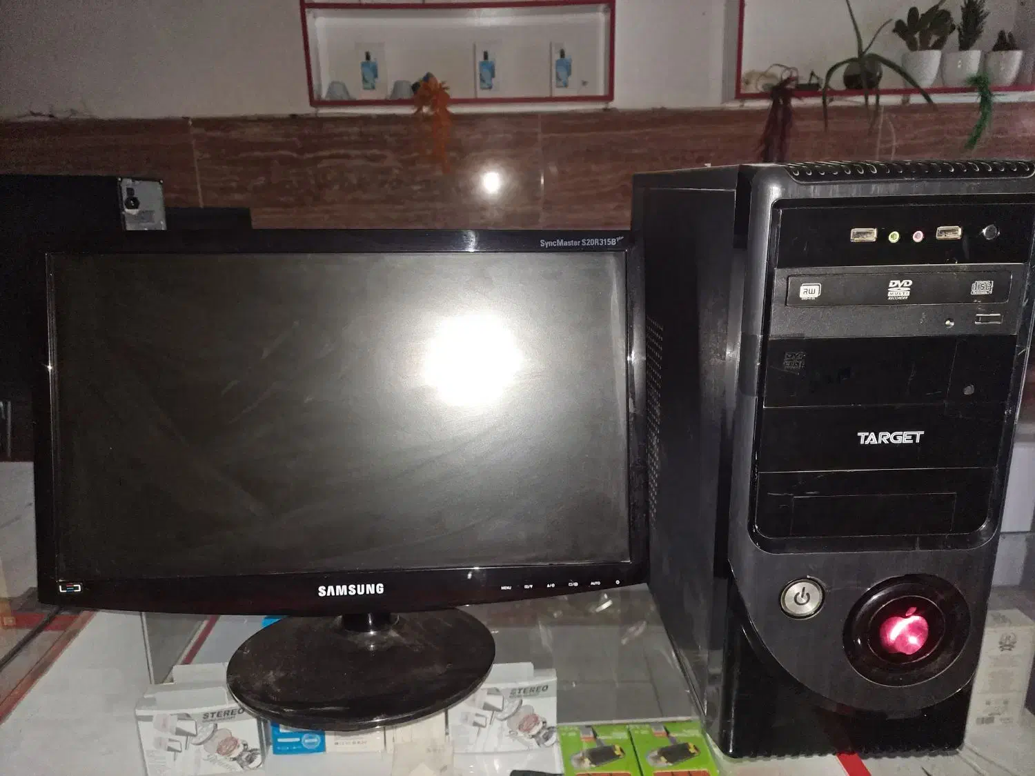 سیستم خانگی|رایانه رومیزی|قائم‌شهر, |دیوار