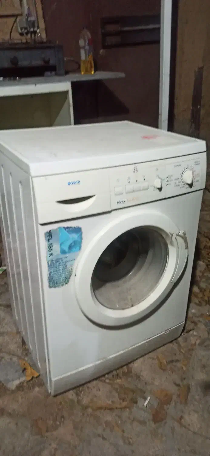 لباسشویی بوش 6کیلویی|ماشین لباسشویی و خشک‌کن لباس|تهران, قنات‌کوثر|دیوار
