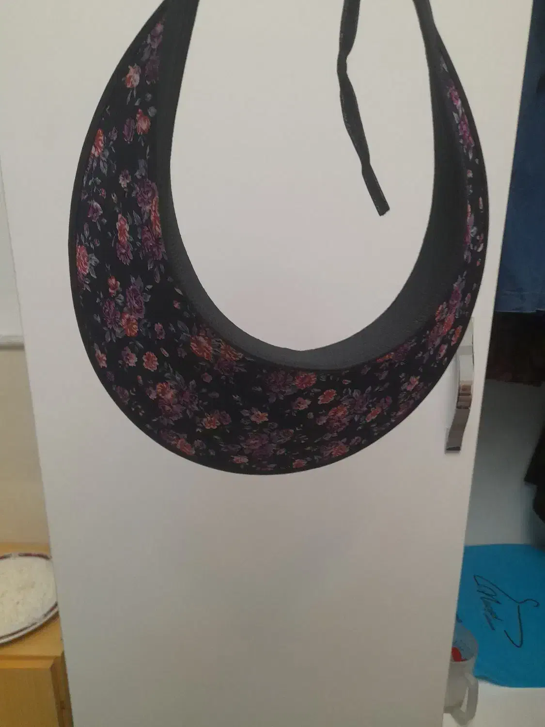 تعدادی لباس و کیف نو و کلاه|لباس|قم, خداکرم|دیوار