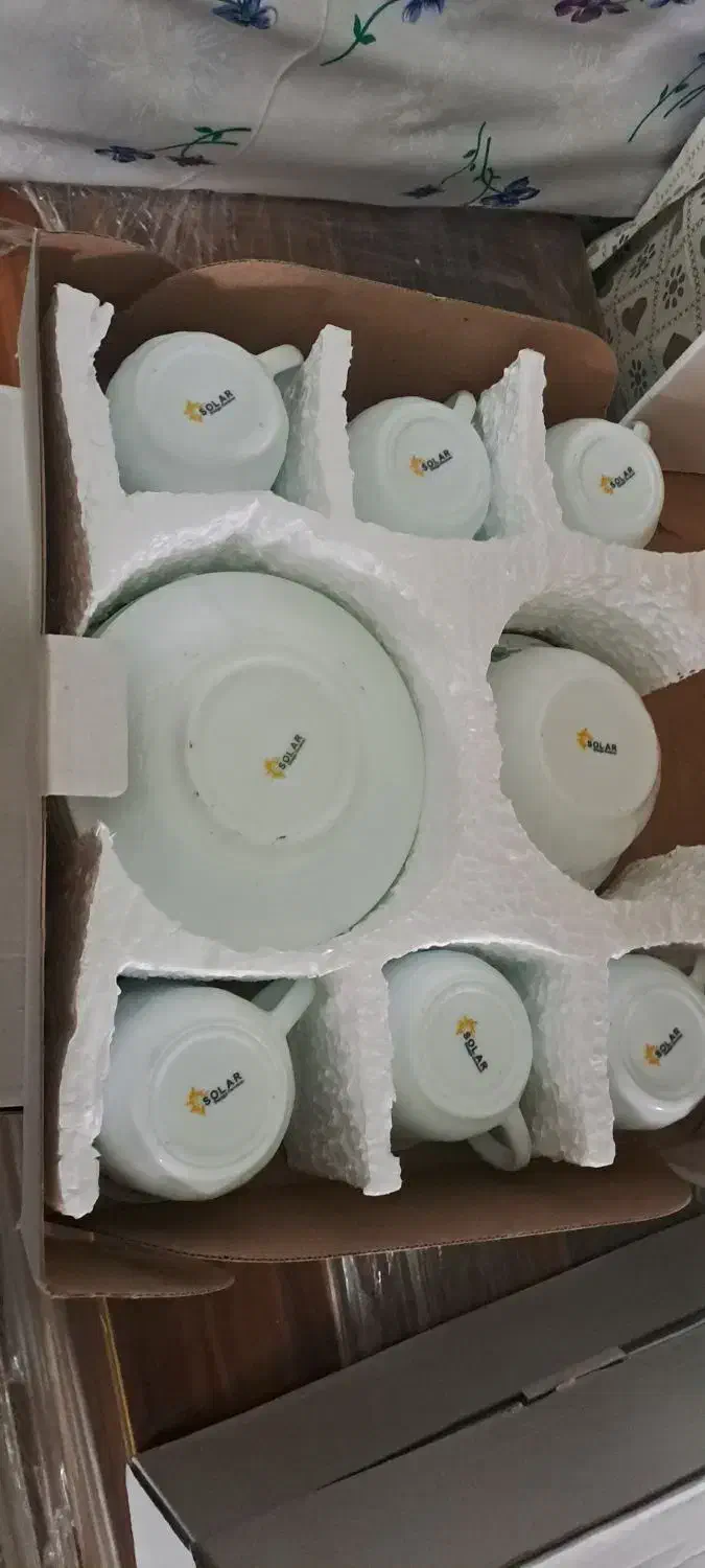 فنجون ونلبکی|ظروف سرو و پذیرایی|قم, قلعه کامکار|دیوار