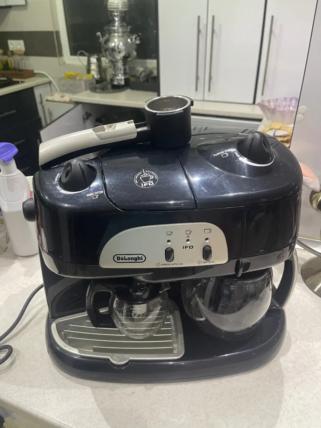 قهوه جوش دلونگی سالم و تمیز|سماور، چای‌ساز، قهوه‌ساز|ری, فیروزآباد|دیوار