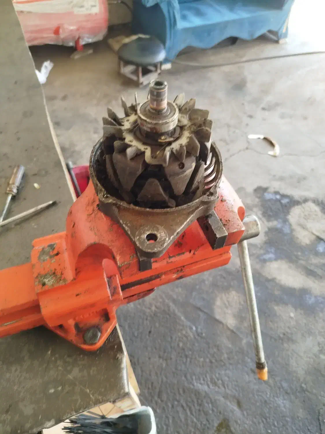 باطری سازی تعمیرات برق خودرو سرویس بخاری|خدمات موتور و ماشین|قم, نیروگاه|دیوار