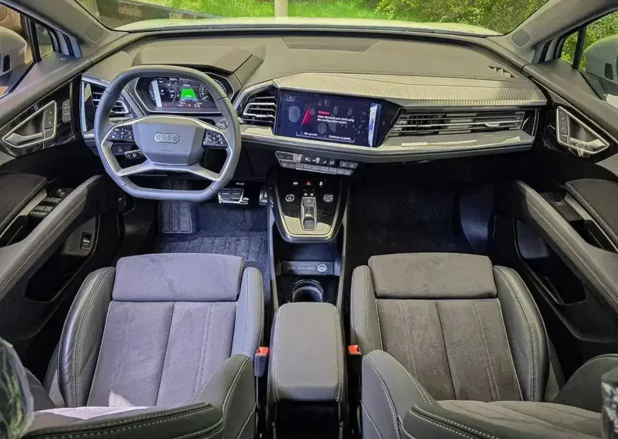 *audi q4 2025 آئودی|خودرو سواری و وانت|تهران, الهیه|دیوار