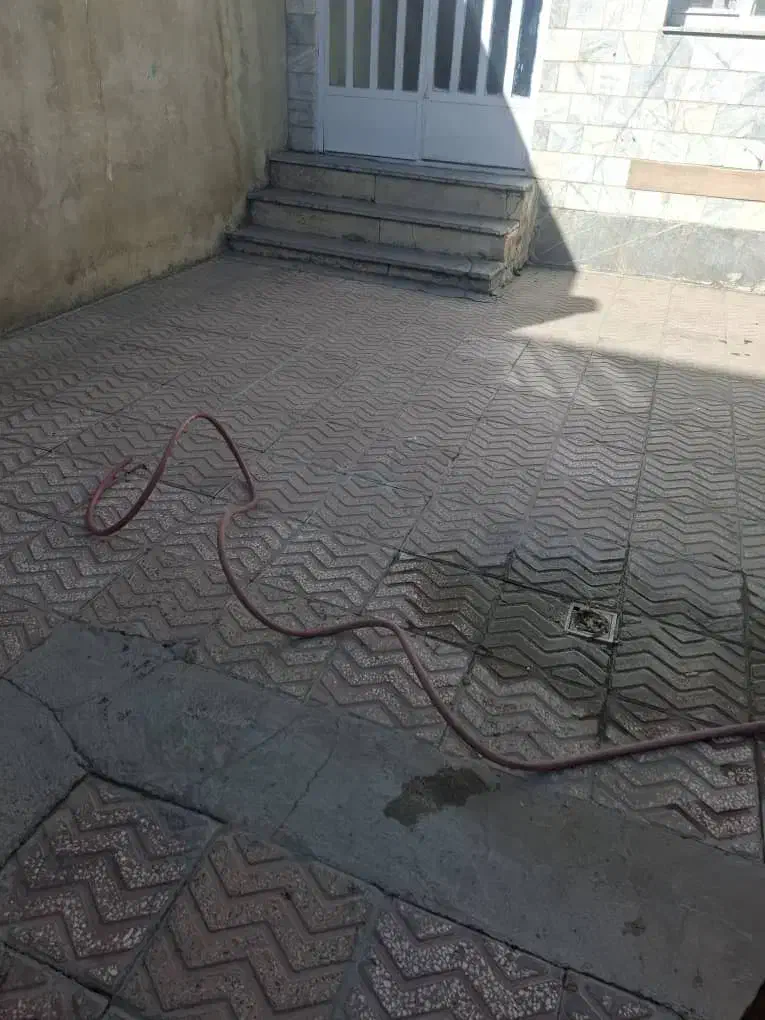 سویت خالیه بزنگ تاصبح جوابگوم همکف ماشینرو|اجارهٔ کوتاه‌مدت آپارتمان و سوئیت|کرمانشاه, |دیوار