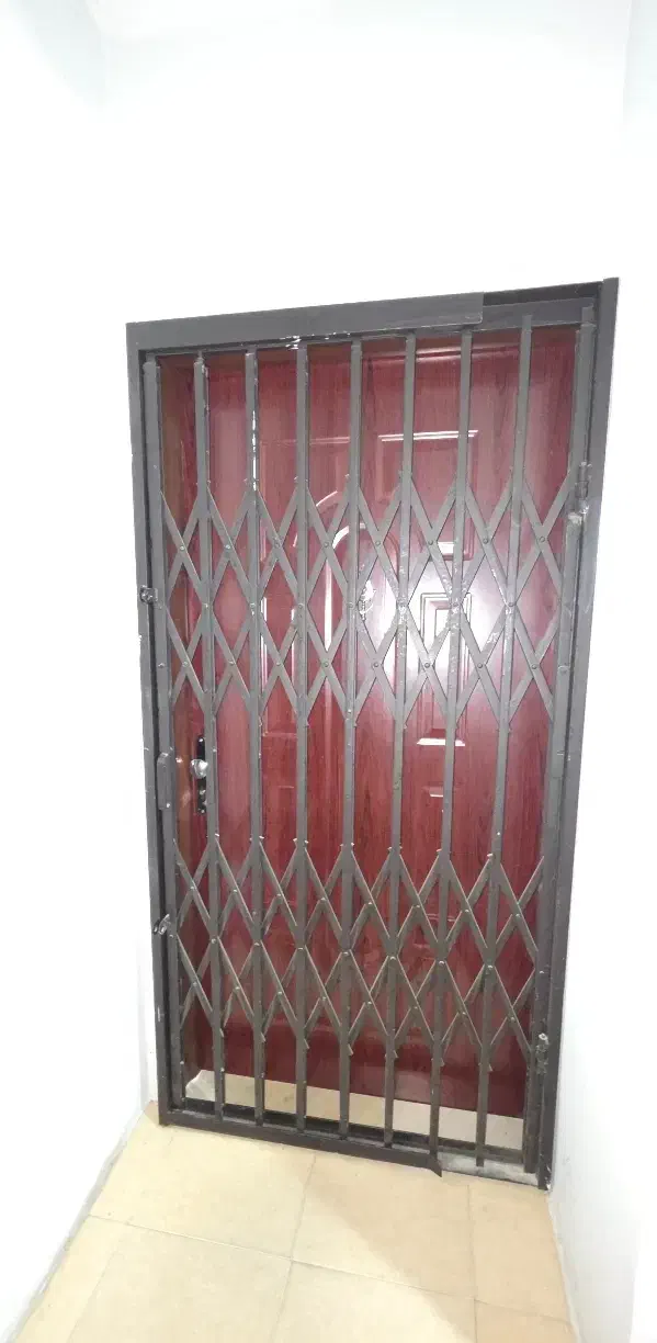 درب آکاردئونی|مصالح و تجهیزات ساختمان|بندر انزلی, معلم|دیوار