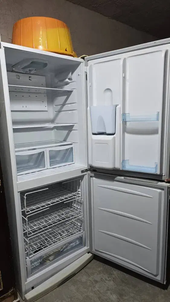 یخچال|یخچال و فریزر|اصفهان, ارداجی|دیوار